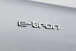 Audi Q7 e-tron TFSI Quattro 2015 года (WW)